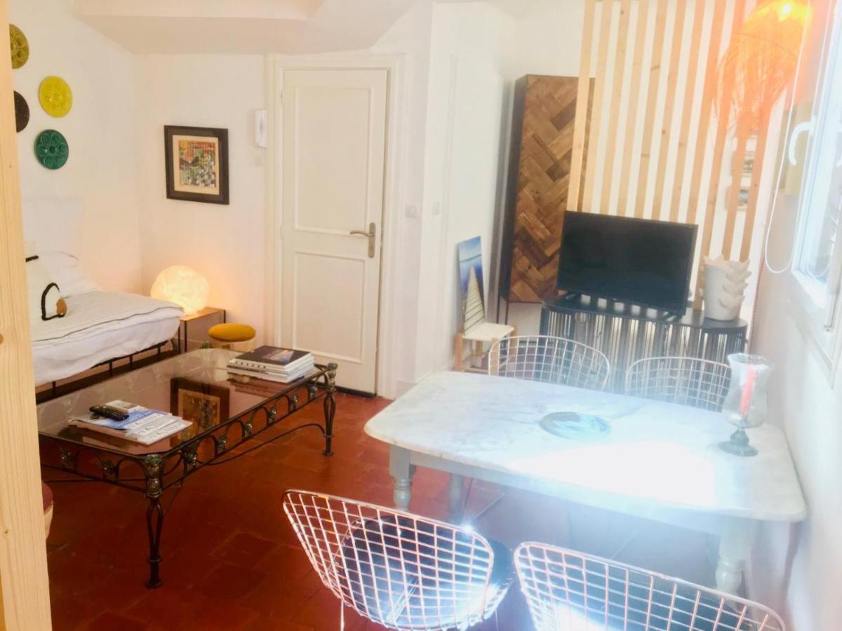 "Coco" Coquet Petit Loft Au Calme En Centre Ville De Sete Bagian luar foto
